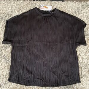 PrettyGarden Black Pleated Short Sleeve Wavy Texture Blouse Top Womens M